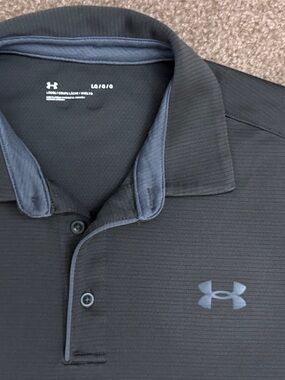 Under Armour Men’s dark green Polo Shirt Mens L